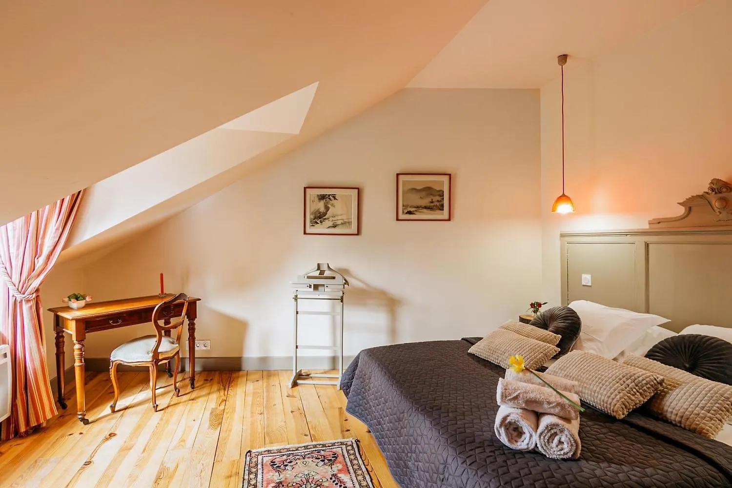 Holiday home Chateau De Lourdes Saint-Meloir-des-Ondes France